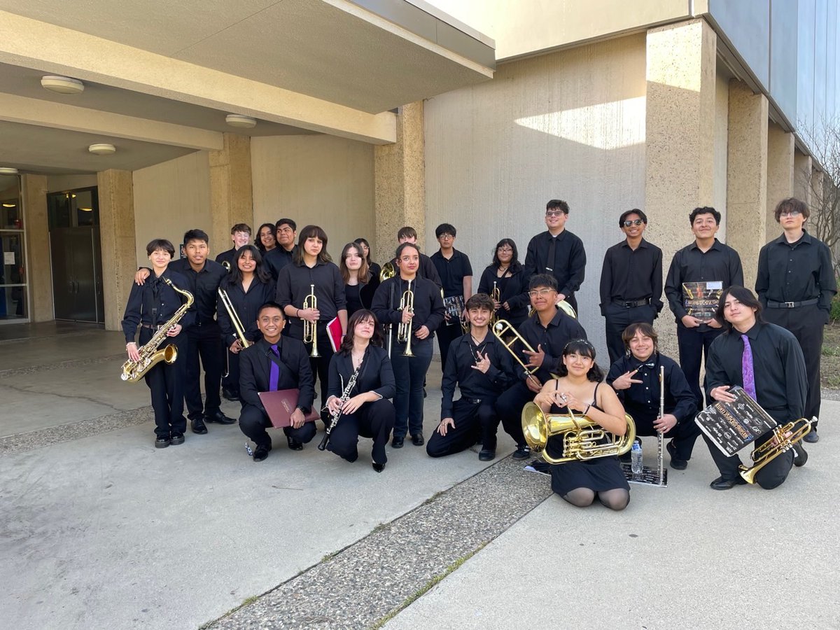 SMJUHSD Bands Join Music Celebration at AHC - Three SMJUHSD bands recently joined students from junior high schools and Allan Hancock College (AHC) for the musical celebration Bandarama. smjuhsd.org/sys/content/ne…