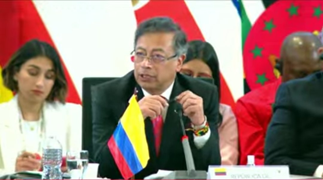 #EnFotos 📷 | Entrega de la Presidencia Pro Tempore de la #Celac a Colombia 

📍 Tegucigalpa 

#9Abr