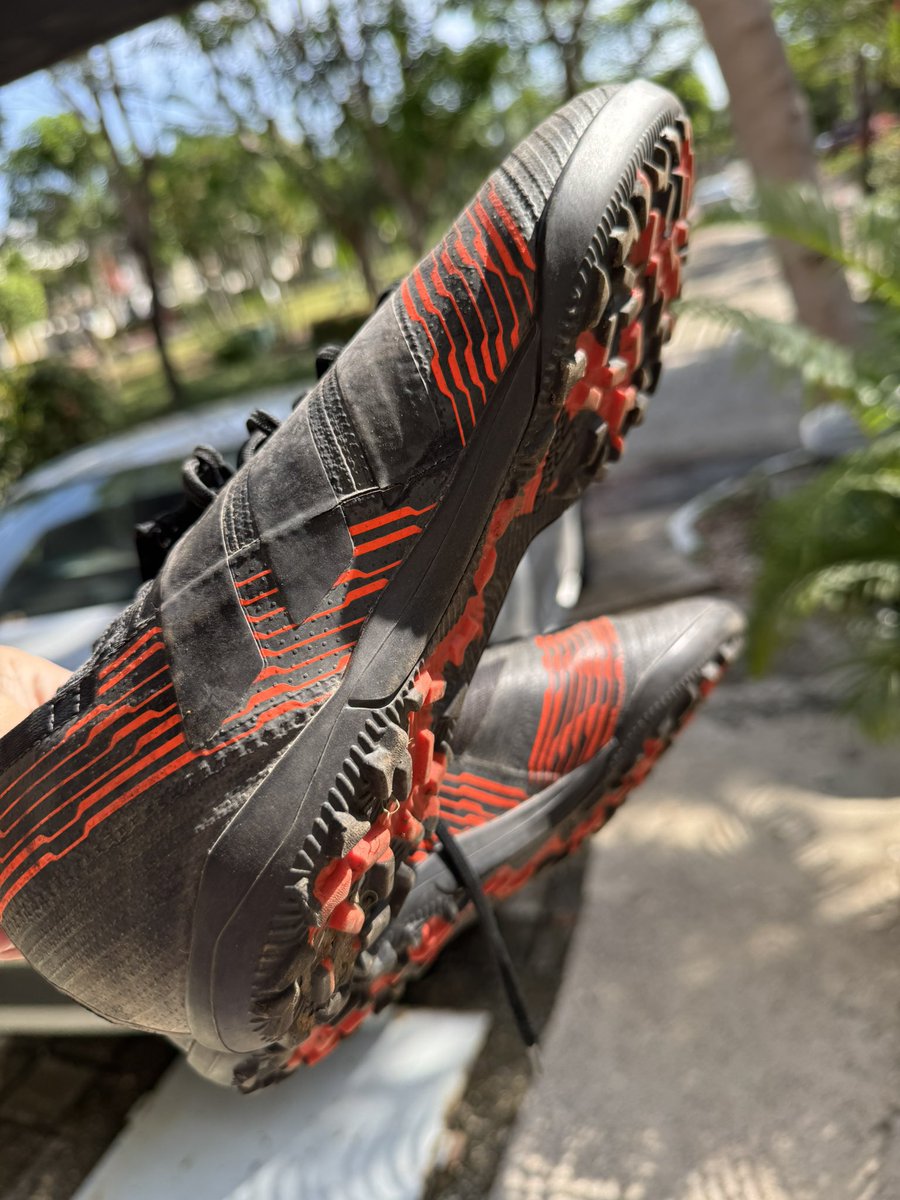 fofoHR's tweet photo. Vendo estos Adidas Nemeziz Tango 17.3 Turf talla 27.5Mx

$500 https://t.co/eoq43ZkGOh