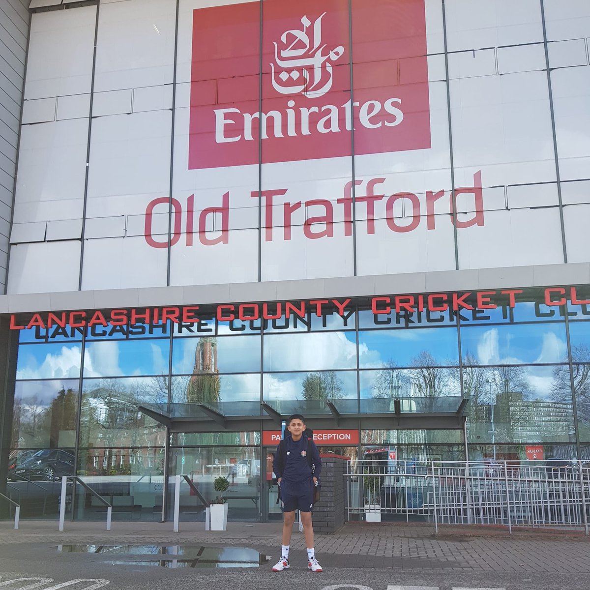 Saif played his first game in Sri lanka today 8 ovrs 25 runs for 5 wickets .
👏🏿👏🏿👏🏿👏🏿👏🏿Good preparation for the coming season. Lancs Grt Harwood