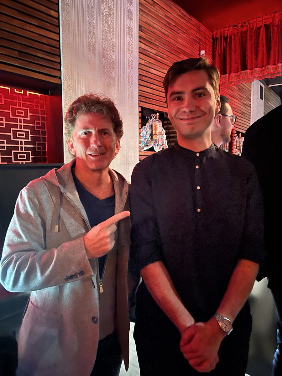 drzhn_'s tweet photo. oh, forgot to post this photo from last year's release party https://t.co/eLZ5h2LPU3