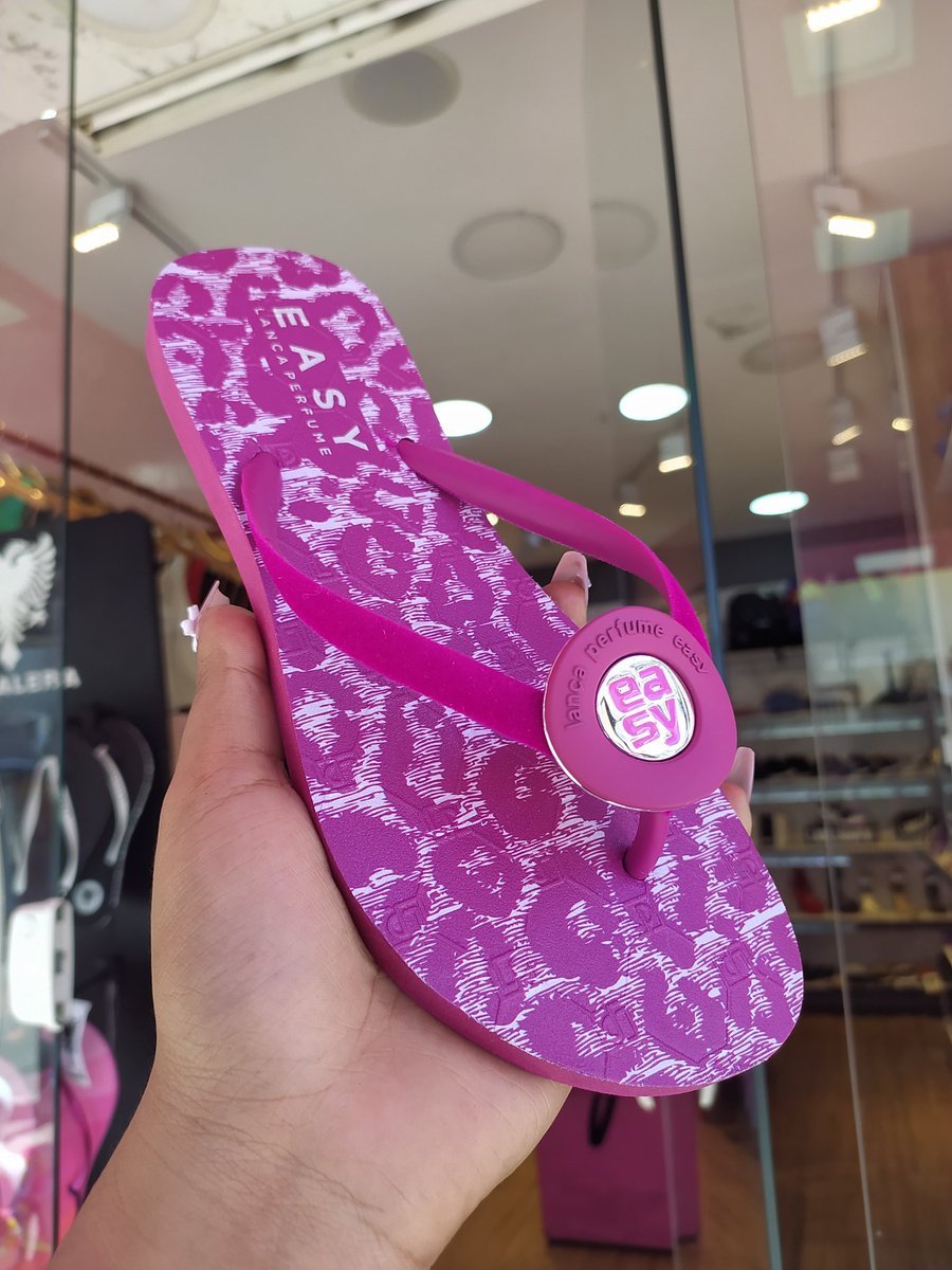 🎀COLEÇÃO NOVA LANÇA PERFUME EASY 🎀✨

CHINELO LP✅

➡️ 167,00 💸

(21)97287-2440📲🎀 
(21)98809-9405📲
VENDEDORA EVELYN 🎀

REALIZAMOS ENTREGAS VIA MOTOBOY E CORREIO ✅

RUA JOSIAS 13, CIDADE DE DEUS JACAREPAGUÁ - RJ 📍