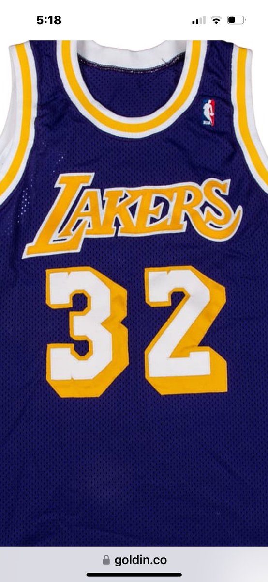 sportsauction1's tweet photo. We want to help you sell your amazing game worn sports memorabilia for top dollar. Send us an email today at info@infiniteauctions.com to get started! #nbaauctions #nbagameused #nbagameworn #nbagameused #sportsmemorabilia #sportscollectables https://t.co/FvW3tV0MI8
