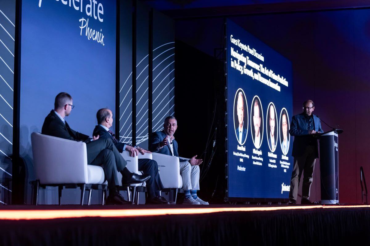 EnergyExemplar's tweet photo. 💥What an amazing Day 1 at #Xcelerate2025 in Phoenix!
🔹Keynotes from Energy Exemplar &amp; Special Guests
🔹Expert Panel with @KPMG, @USEnergyAssn @NERC, @APS 
🔹21 speakers outstanding external speakers
🔹VIP night at the Diamondbacks game! 

Stay tuned for more updates from AMER! https://t.co/9V9IZtqOk1