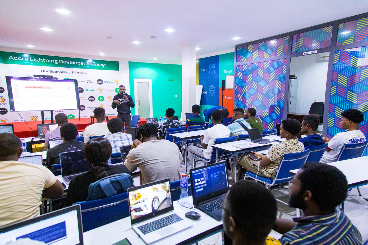 FreeRoutingAf's tweet photo. 🧵Day 1 of our Lightning Dev Bootcamp in Accra was a massive success!

Huge shoutout to our amazing sponsors:
@OpenSats, @tether, @mavapay, @OrangeSaaS, and @afribitcoiner! This wouldn’t be possible without your support! https://t.co/cRJE1ZAR6o