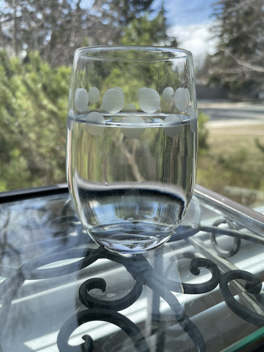 CharleneSc33034's tweet photo. Alkaline ionized hydrogen water https://t.co/ORi4QYMr2b