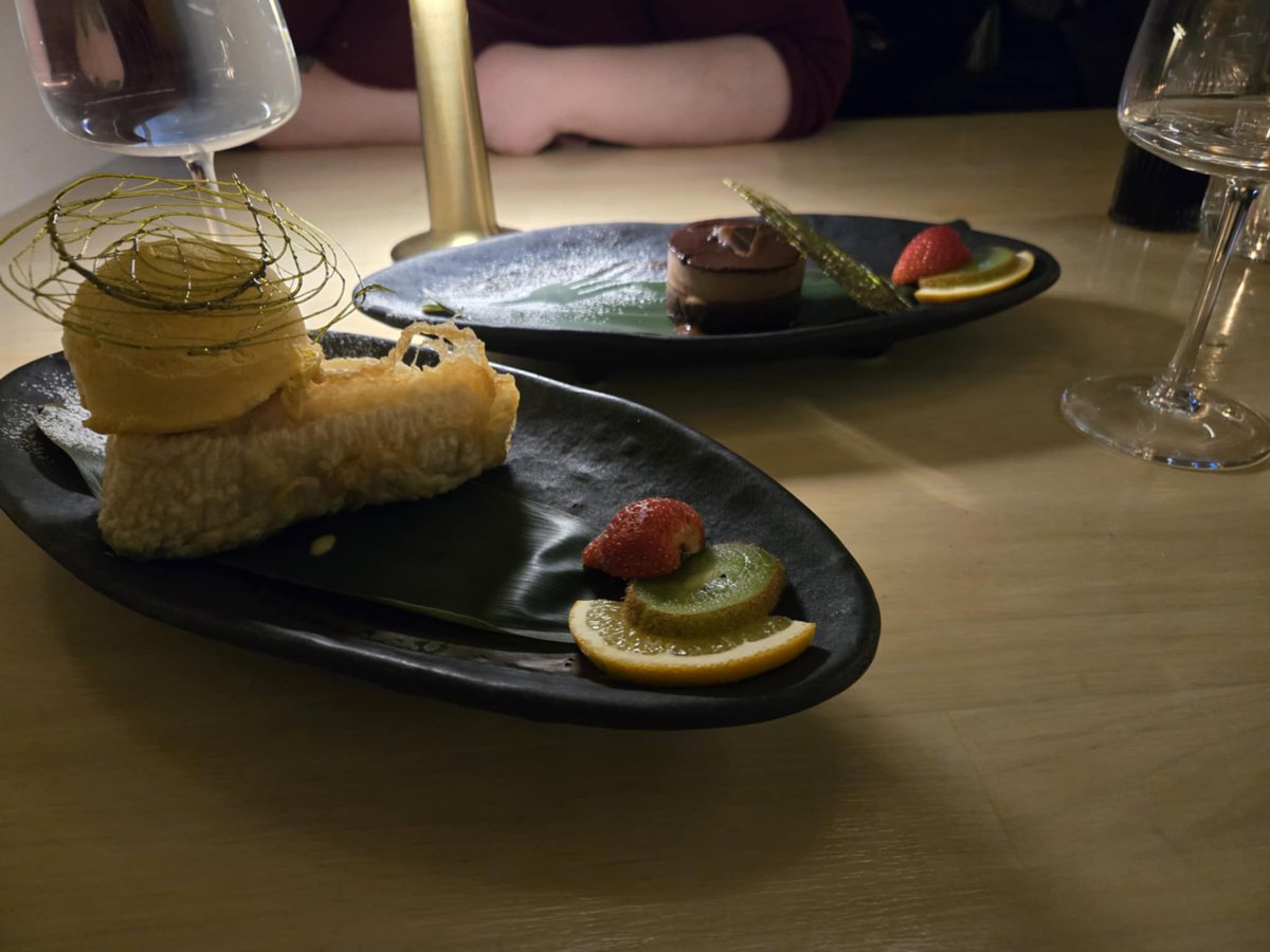 TheEmpressCirce's tweet photo. 🩷☁️ always getting dessert 🍨🍰🧁🍬
An Empress and her treats are like a crown 👑 and it's jewels 💎
#bbw #dinnerdates #femdom #bbwdom https://t.co/BWrFZlgoSJ