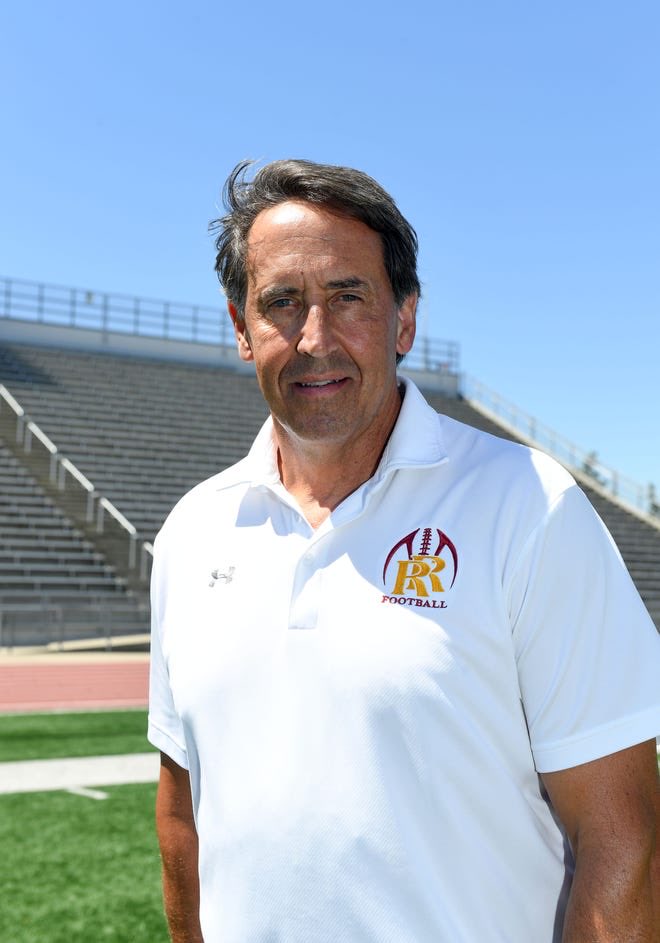 SoDak Football Coaches Association (@sdfbca) on Twitter photo Congrats to Kim Nelson for being inducted into the SD Sports Hall of Fame!
<a href="/ArgusSports/">Argus Leader Sports</a> photo Congrats to Kim Nelson for being inducted into the SD Sports Hall of Fame!
<a href="/ArgusSports/">Argus Leader Sports</a> photo