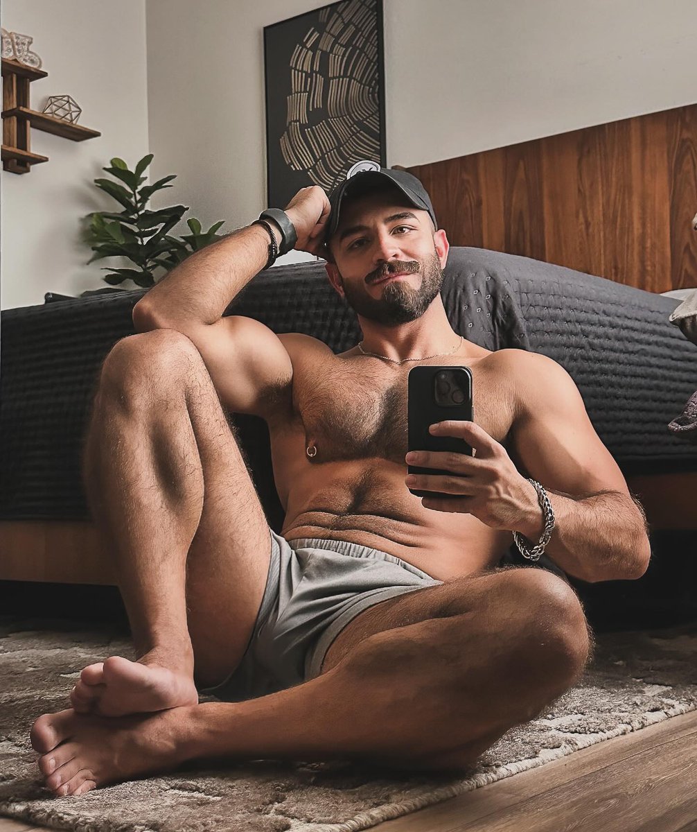 AlcibiadeEroe's tweet photo. Beefcake 😍 https://t.co/48gyRAinMF