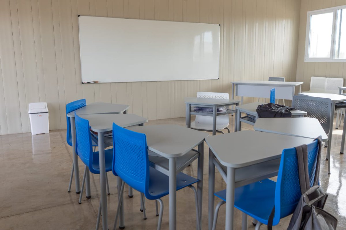 TadeoGZ's tweet photo. Junto al @ClubGodoyCruz, inauguramos un nuevo edificio escolar en el Predio de Entrenamiento ubicado en #Maipú 

Una iniciativa que acompaña a los deportistas de alto rendimiento en su formación académica. 

¡Gracias a quienes hicieron esto posible!💪

#JuntosEducaciónyDeporte ⚽📚