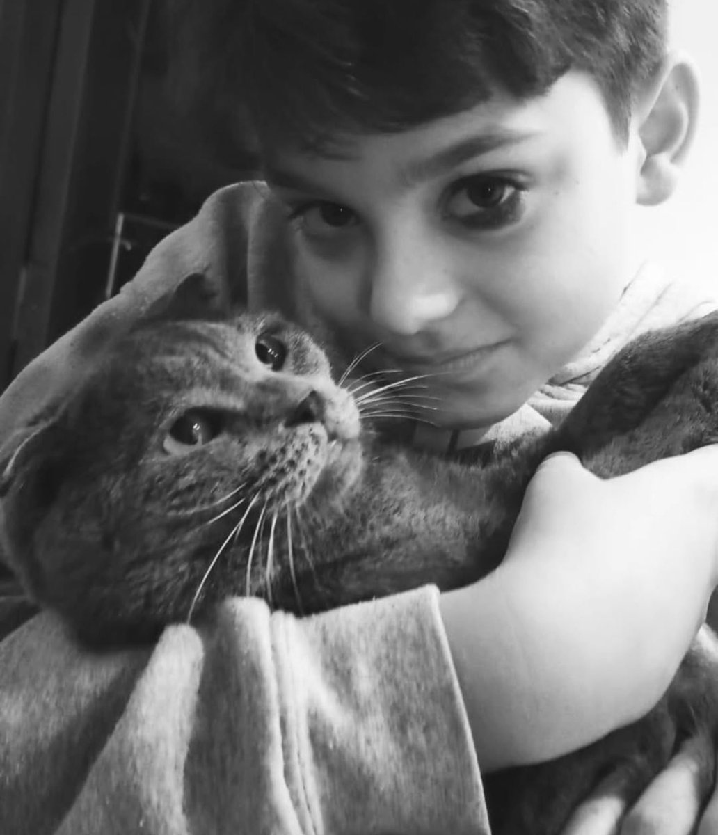 Güzel çocuk Mattia Ahmet’in yarın ilk duruşması var. 10 Nisan’da 
Onu sevdiklerinden koparanlar hakkettiklerini bulmaları dileğiyle 
Anneciğine, babasına sabır versin 🪽

#MattiaAhmetMinguzziicinadalet