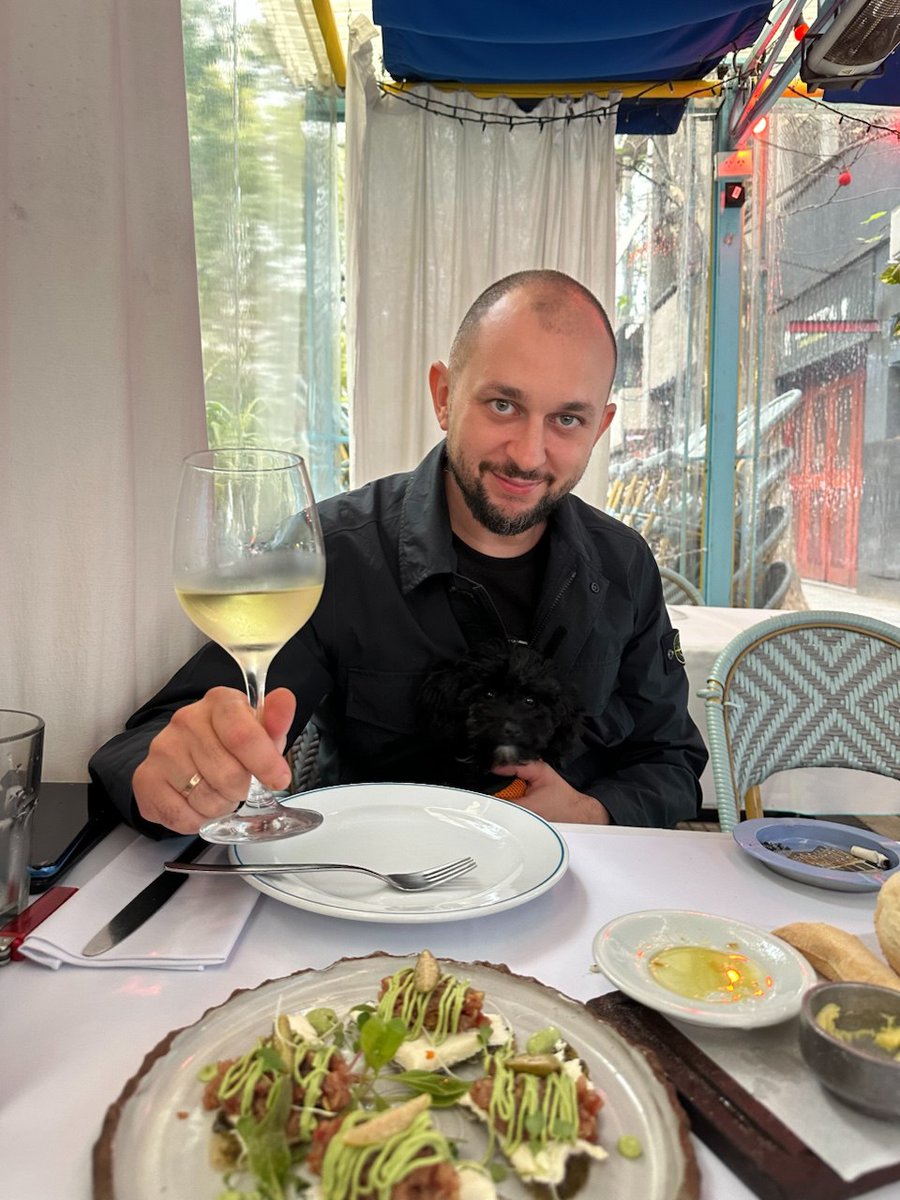 Найди собаку на фото