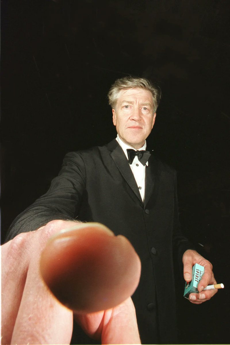 TheCinesthetic's tweet photo. David Lynch at the Cannes Film Festival, 2002. https://t.co/lWP0AHSCMo