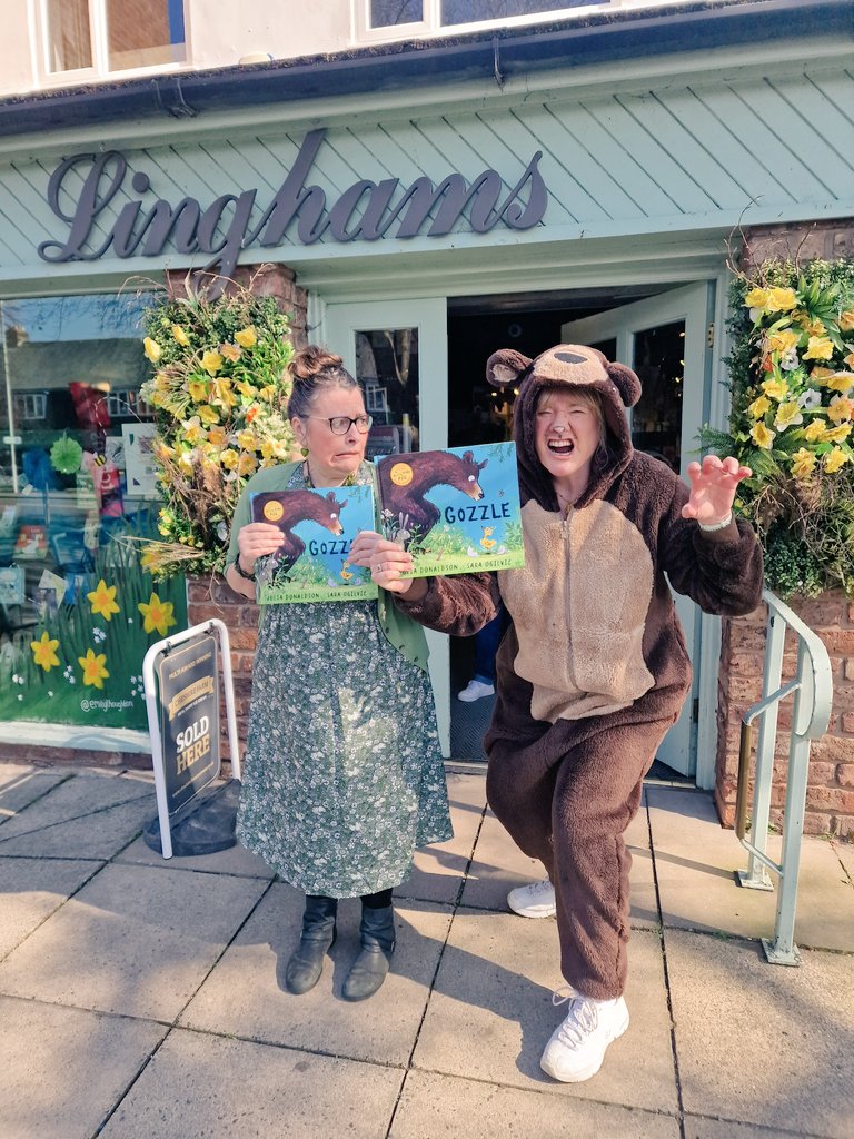 Linghams Bookshop books, toys and author events (@linghamsbooks) on Twitter photo Today I was Bear from the book #Gozzle. #storytime <a href="/panmacmillan/">Pan Macmillan</a> #juliadonaldson #Heswall. Today I was Bear from the book #Gozzle. #storytime <a href="/panmacmillan/">Pan Macmillan</a> #juliadonaldson #Heswall.