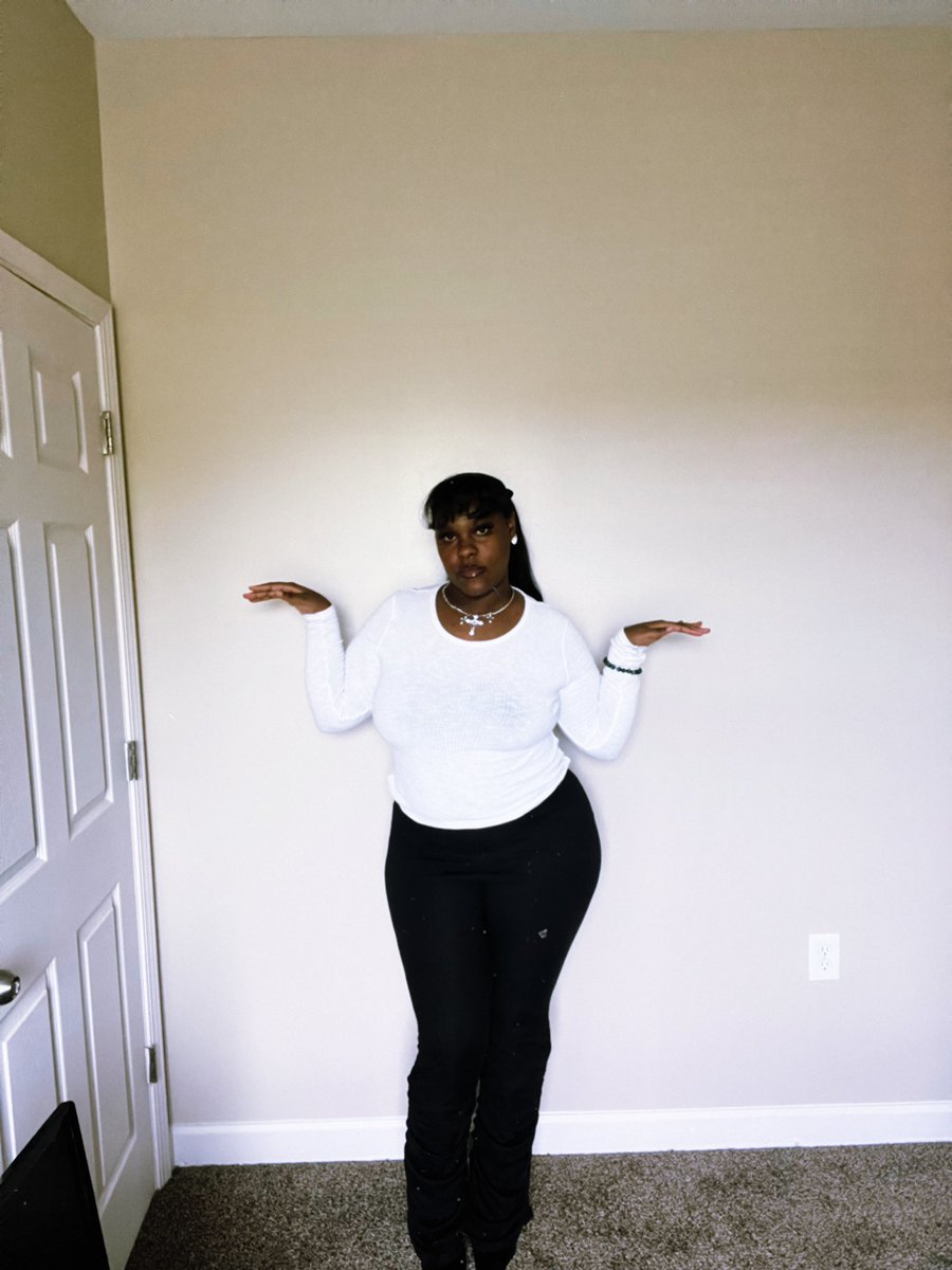 Teeaja16's tweet image. 🖤