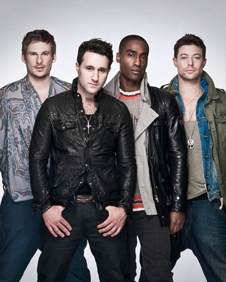 From the archives 🎞️

#musicfans #musiclovers #officialblue #simonwebbe #duncanjames #leeryan #antonycosta