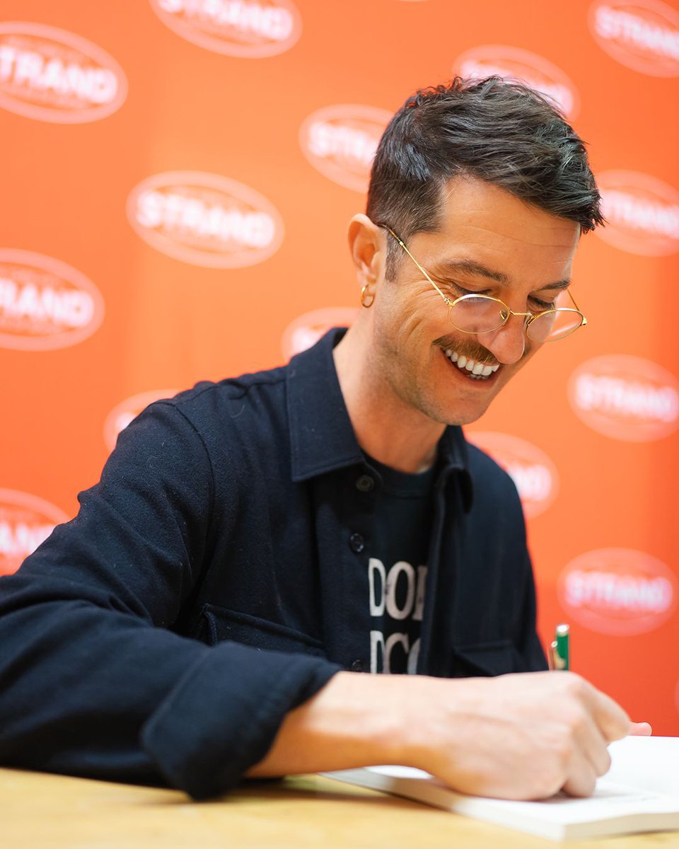 strandbookstore's tweet image. The 2025 International Booker Prize Shortlist was released this week, and we had the honor of welcoming author Vincenzo Latronico to sign copies of his shortlisted title, PERFECTION.

Click the link for signed copies of PERFECTION: buff.ly/lZ3W2y8