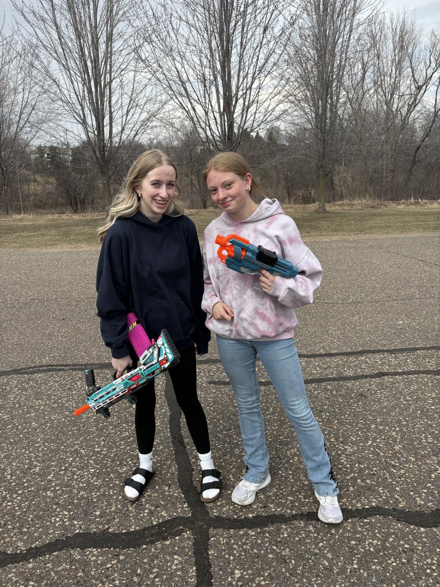 Bootylicious Blasters tweet media
