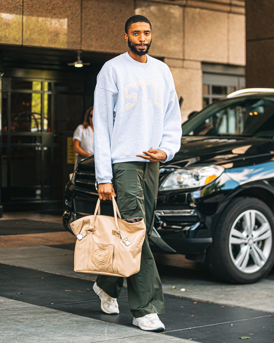 mikal_bridges's tweet photo. .@ChipotleTweets to go bag designed by me for me 🔒 #ChipotlePartner https://t.co/grCB0rSOPc