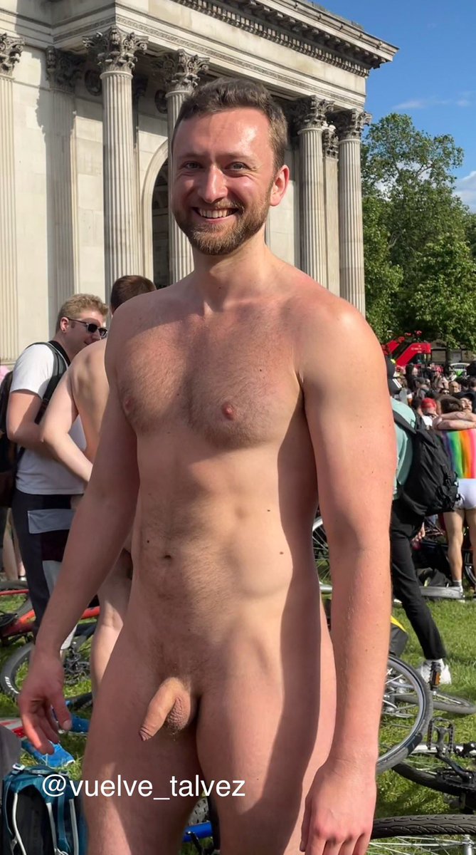 small_dick_men's tweet photo. https://t.co/LYp7A6X3Di