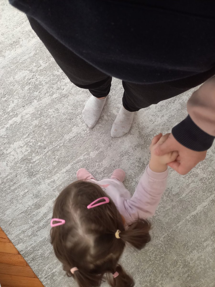 Bugün bazı prenseslerin full pembe giyinme günüydü...