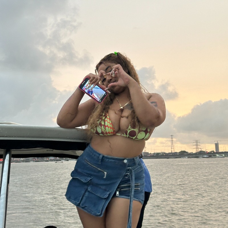 boatcruize's tweet photo. 🌊 Easter Yacht Party
⛴ Sunday, April 20th | 5PM - 7PM
📍 Alluvia Marine, Lagos
🎟 ₦25,000 | Only 30 slots!

Food. Drinks. DJ. Games. Good vibes only. 🕶
Don’t miss Lagos' hottest cruise of the season!

🎟 Book now: https://t.co/YFq2Oez0lU