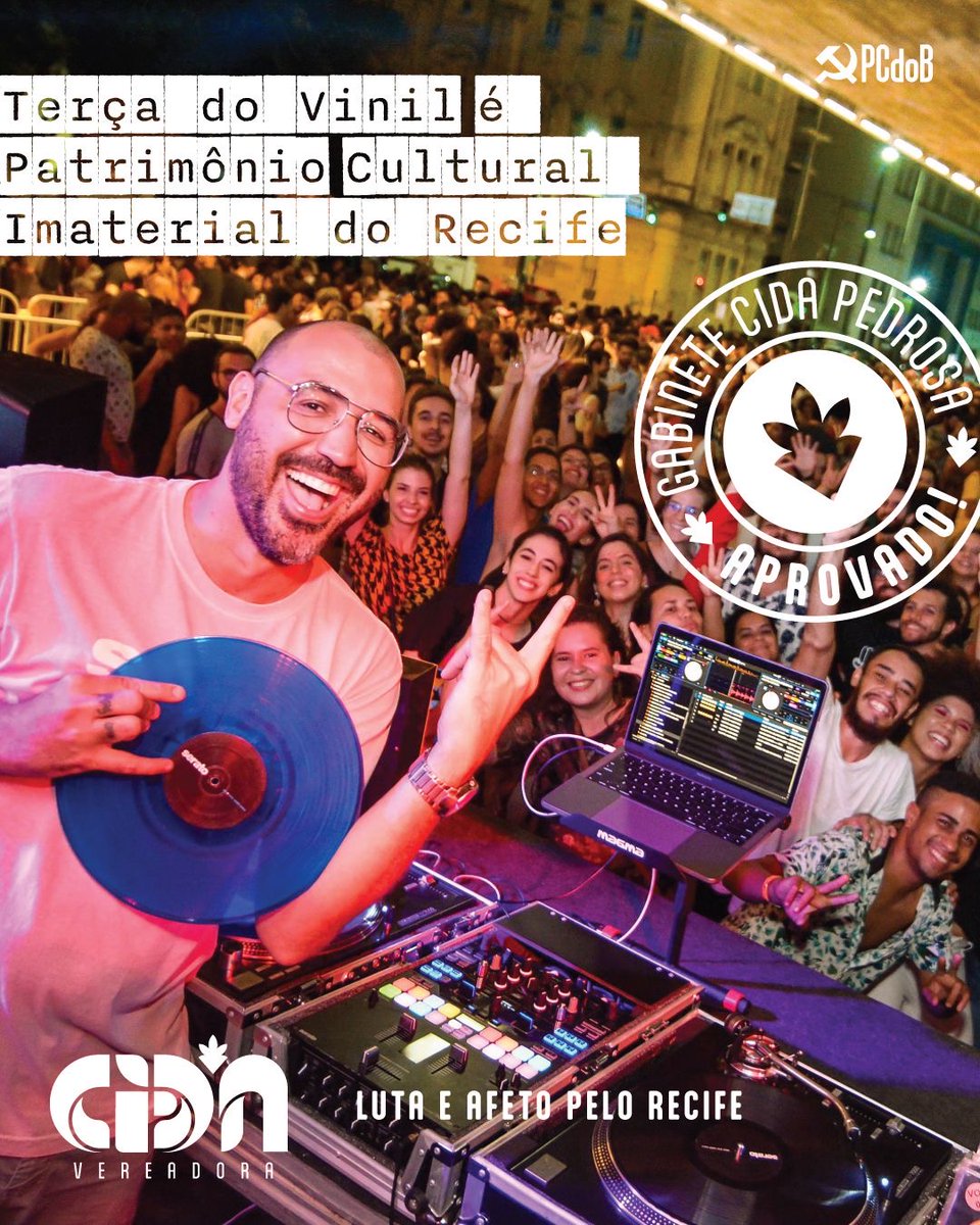 A Câmara Municipal aprovou o projeto de lei que torna a
<a href="/tercadovinil/">TERÇA DO VINIL (ano 19)</a>
Patrimônio Cultural Imaterial da Cidade por sua importância cultural e histórica no Recife. Há 19 anos, o selo conta com uma curadoria musical apurada e resgata e valoriza a discotecagem como ato criativo.