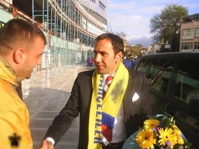 𝐑𝐎𝐁𝐈̇𝐍 tweet media