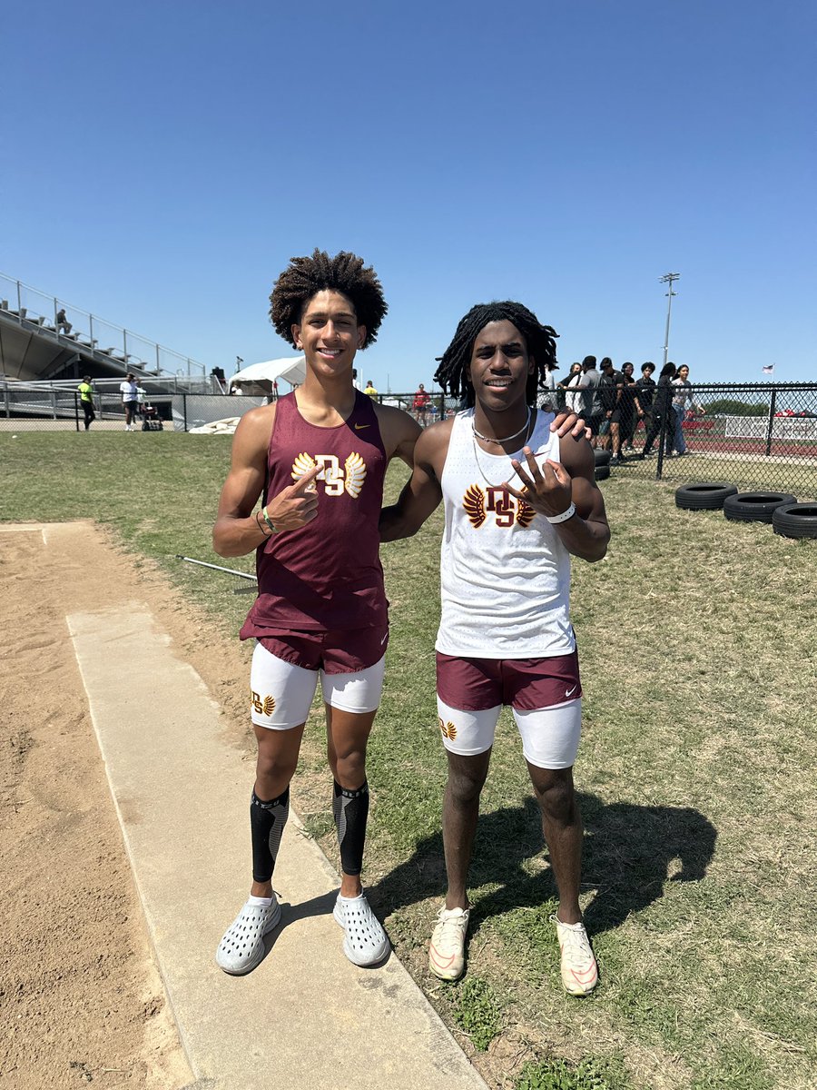Mattix DaCunha (1st) and Jackson Mills (3rd) qualify for regionals in long jump!