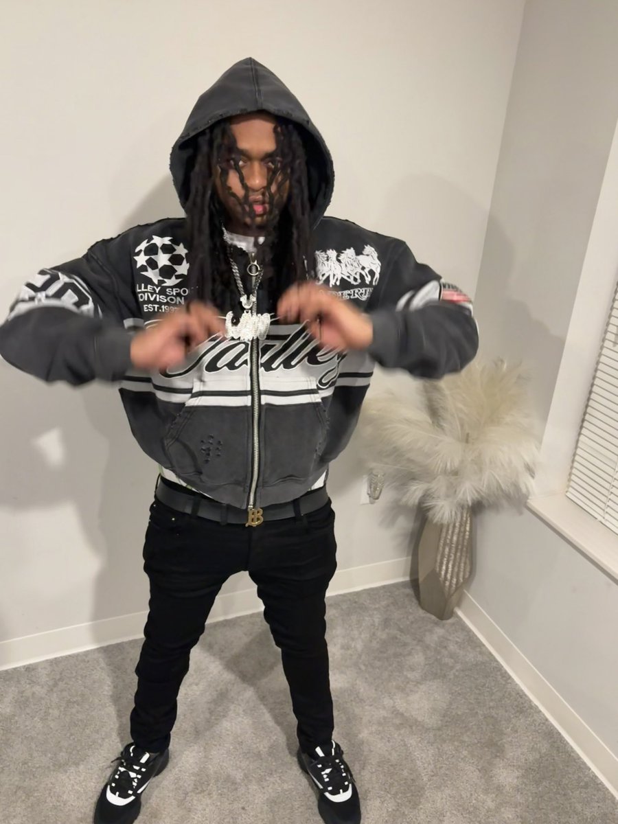 ObmgQuano's tweet photo. Really Having Fun With This Shit 🦍🔥 https://t.co/w2aIDllSGV