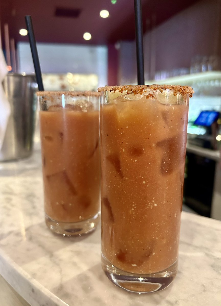 Lovely lunch at <a href="/The_OysterClub/">The Oyster Club</a> followed by some ill advised pints - a Wednesday well spent. Don’t get to see each other very often but my heart is always so full after a few hours with this one 🖤 <a href="/LaureJames/">Laure</a> 🖤