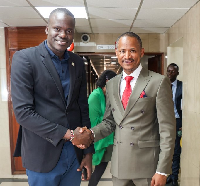OngongaSigar's tweet photo. The train has left the station and it is unstoppable!
Thank you @YoungMpsKenya Secretariat led by Secretary General Hon.Dr. @HEBabuOwino and CEO @AnthonyBuluma for hosting us today.
#YouthStrategicEngagement #Empowerment #KYPA #FormNiKujituma https://t.co/gwsk77l0Pg