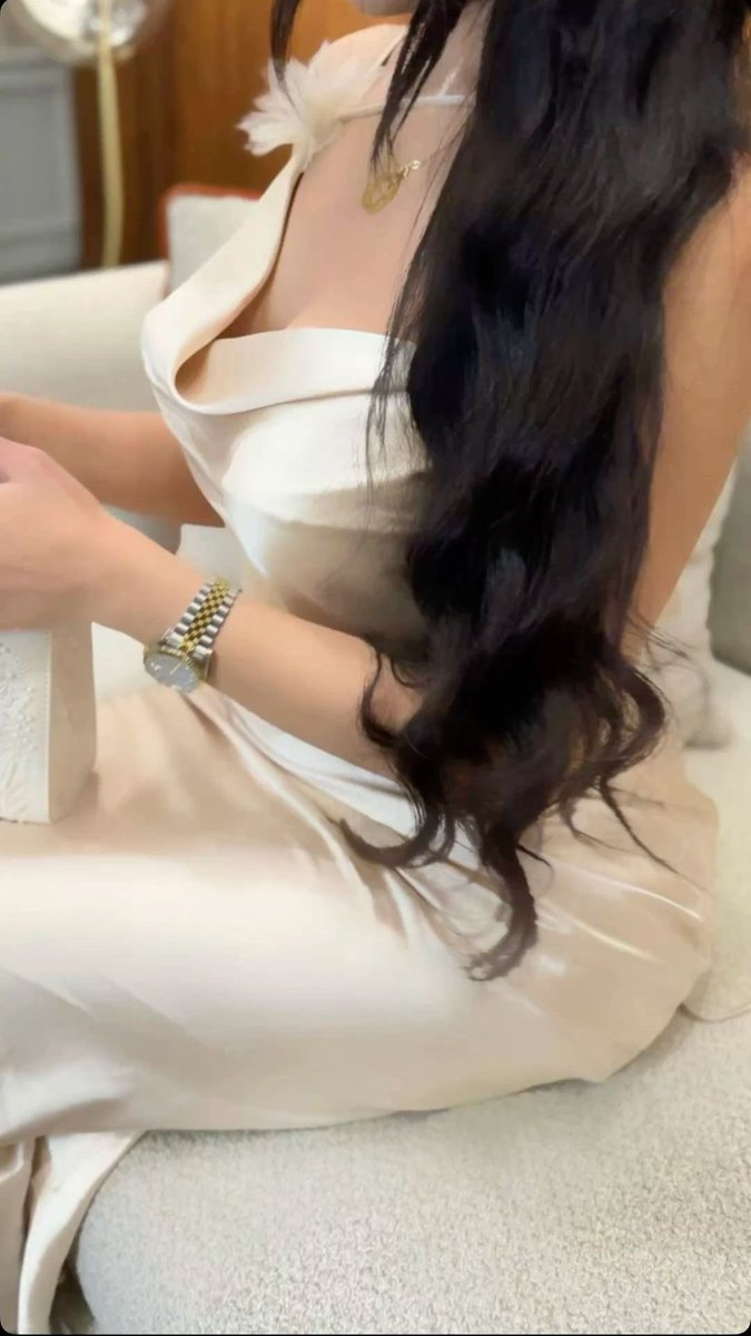 كُل المقارنات في ضِل حضوري ، خاسرة .
.
.
.
😴♥️