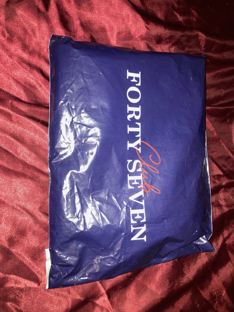 whoismrzero's tweet photo. It’s always nice to receive something great in the mailbox. 

Perfect shirt and the extras are great, too

Glad to join @FortySevenClub. https://t.co/SzTSrE9tOR