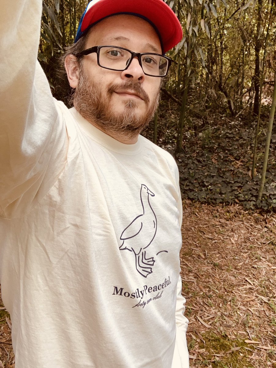 whoismrzero's tweet photo. It’s always nice to receive something great in the mailbox. 

Perfect shirt and the extras are great, too

Glad to join @FortySevenClub. https://t.co/SzTSrE9tOR