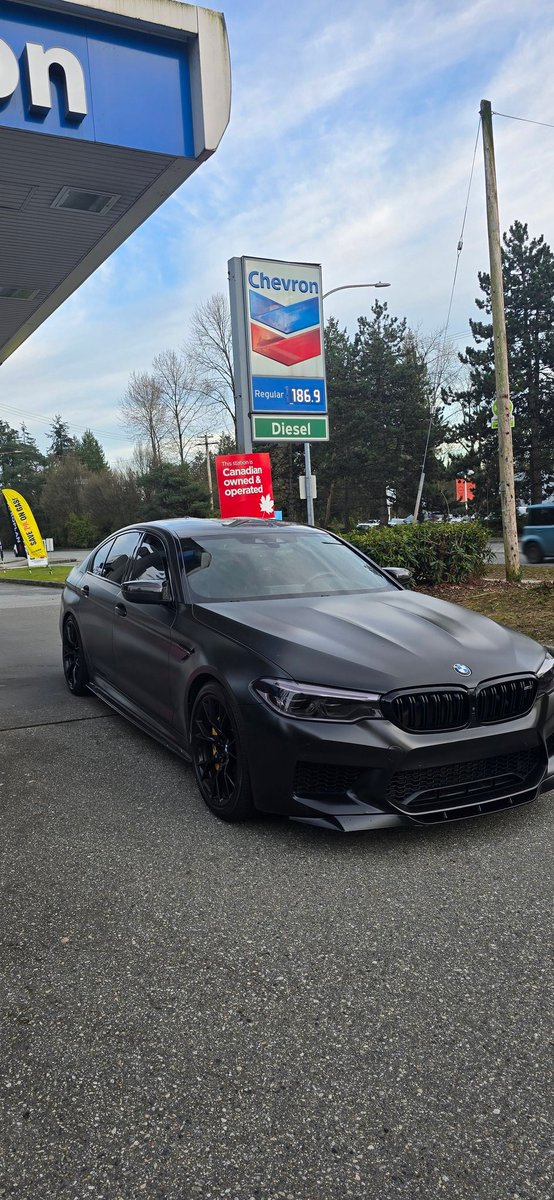fx_mattt's tweet photo. Just hit my 38th payout in trading. What a journey it's been—and I'm just getting started.

Picked up a BMW M5 Competition as a treat for myself, for not giving up.

But don't dive in unless you're financially stable. This game is brutal if you're not ready.
#forex #Daytrader https://t.co/RK16evWLW2