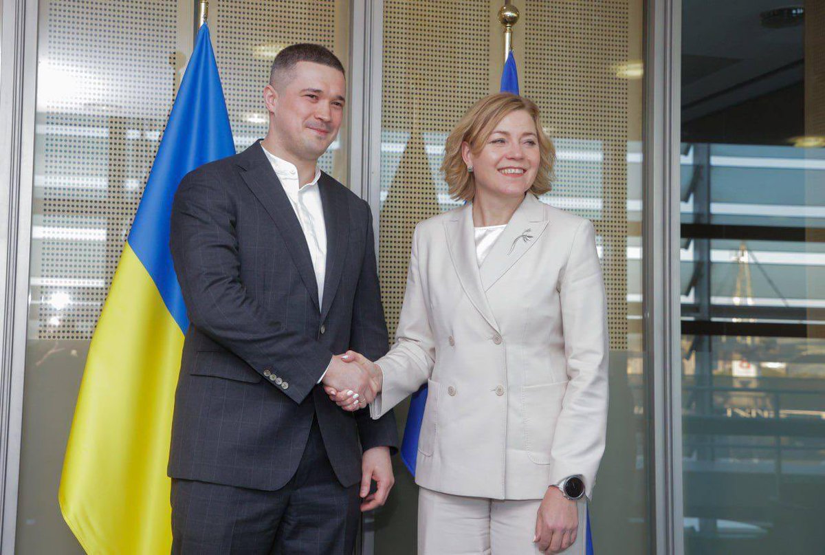 Day one in Brussels kicked off with a meeting with EU Commission VP <a href="/HennaVirkkunen/">Henna Virkkunen</a>. Touched base on defense tech projects and broader tech cooperation. Thanks for the warm welcome and your support!