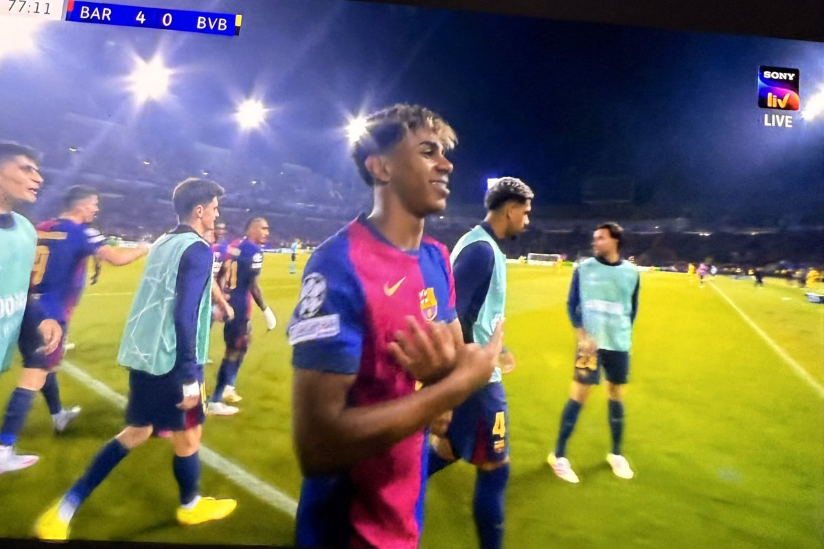 shahid46's tweet photo. @FCBarcelona_es Absolute ❤️ https://t.co/8JHy60H6K9