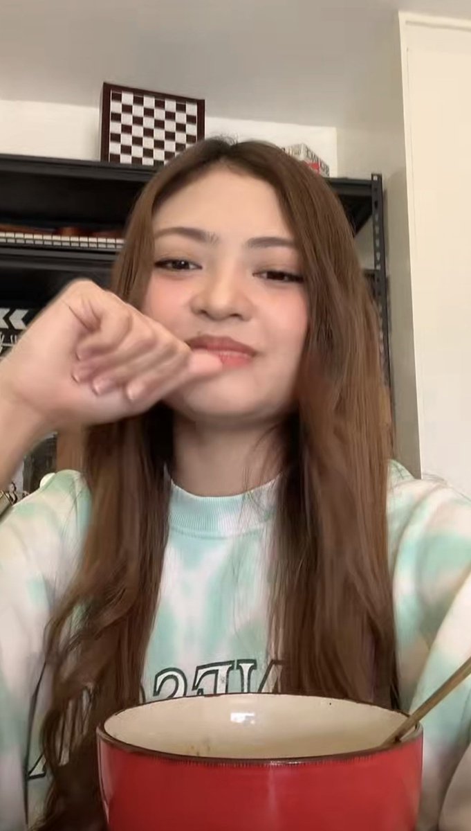 Miss ko na live ni idol~ 

Visit, follow &amp; stream her songs on spotify! ✨️🌊👇🏻

#AngelikaSam #FlipMusicPH #FlipMusicRecords #Ningning #Alon #ParaLamangSayo #Karoling 

open.spotify.com/artist/44Wte6i…