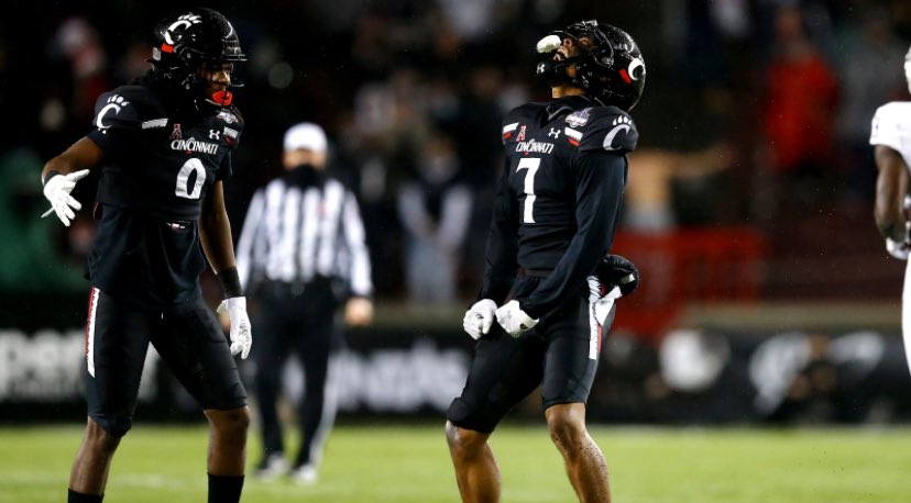 BrayCofield's tweet image. I will be visiting Cincinnati on Friday!!!! @GoBearcatsFB @GoBEARCATS @RisingStars6 @MIexposure