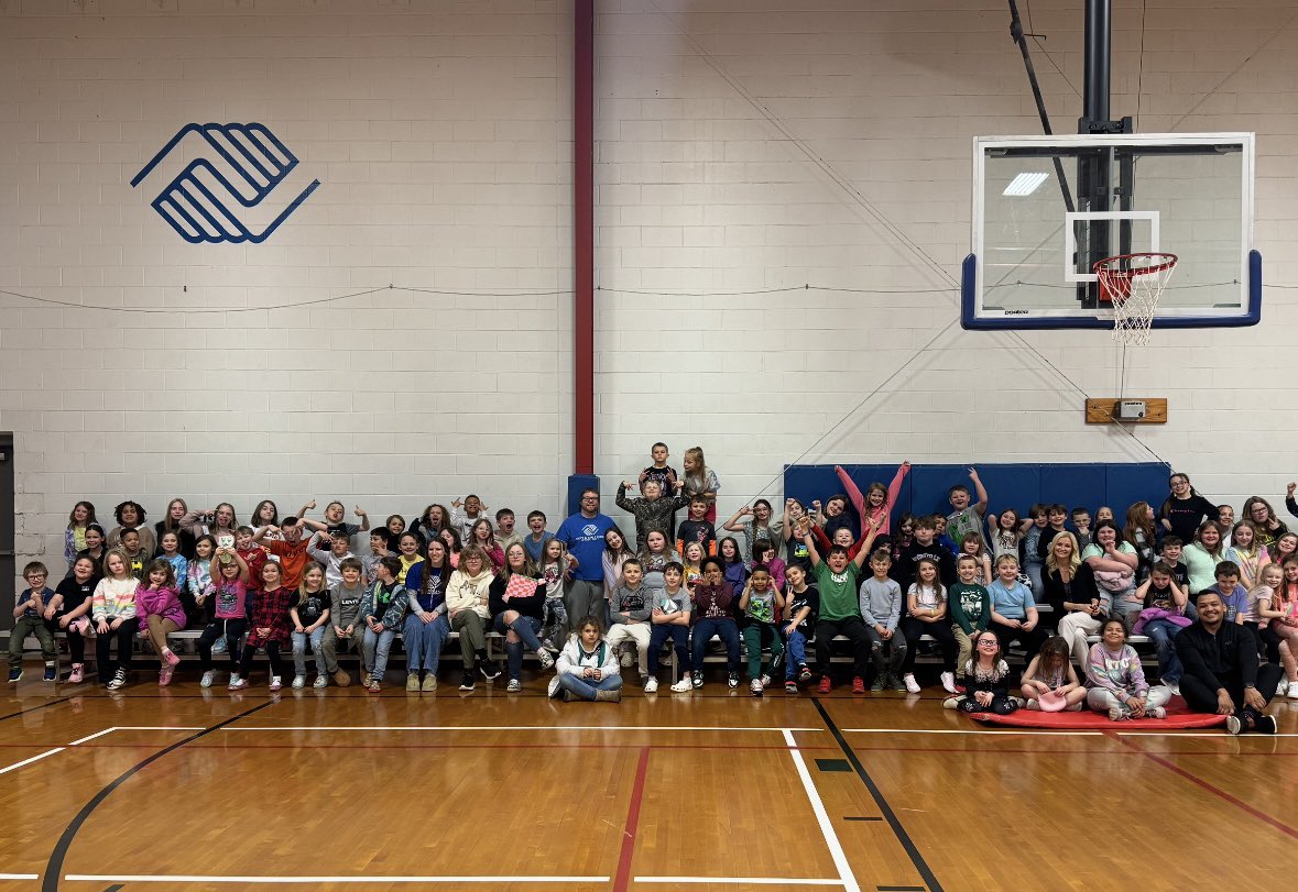 The kids at The Rushville County Boys and Girls club were presented a VR set compliments of a grant from the <a href="/DukeEnergy/">Duke Energy</a> Grant Foundation. Fun to see the kids so excited about learning! #CommunityImpact