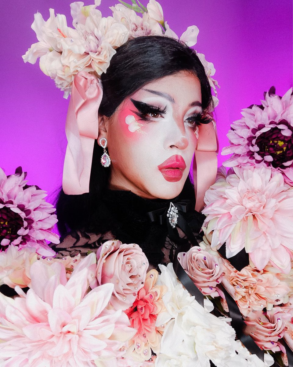Ank_cosart's tweet photo. Daydreamer 🪷✨
Maquillaje vestuario y tocado por mi ✨
#ankcosart #ank #cheemsitxs #HausOfArt https://t.co/OGb52RGhLa