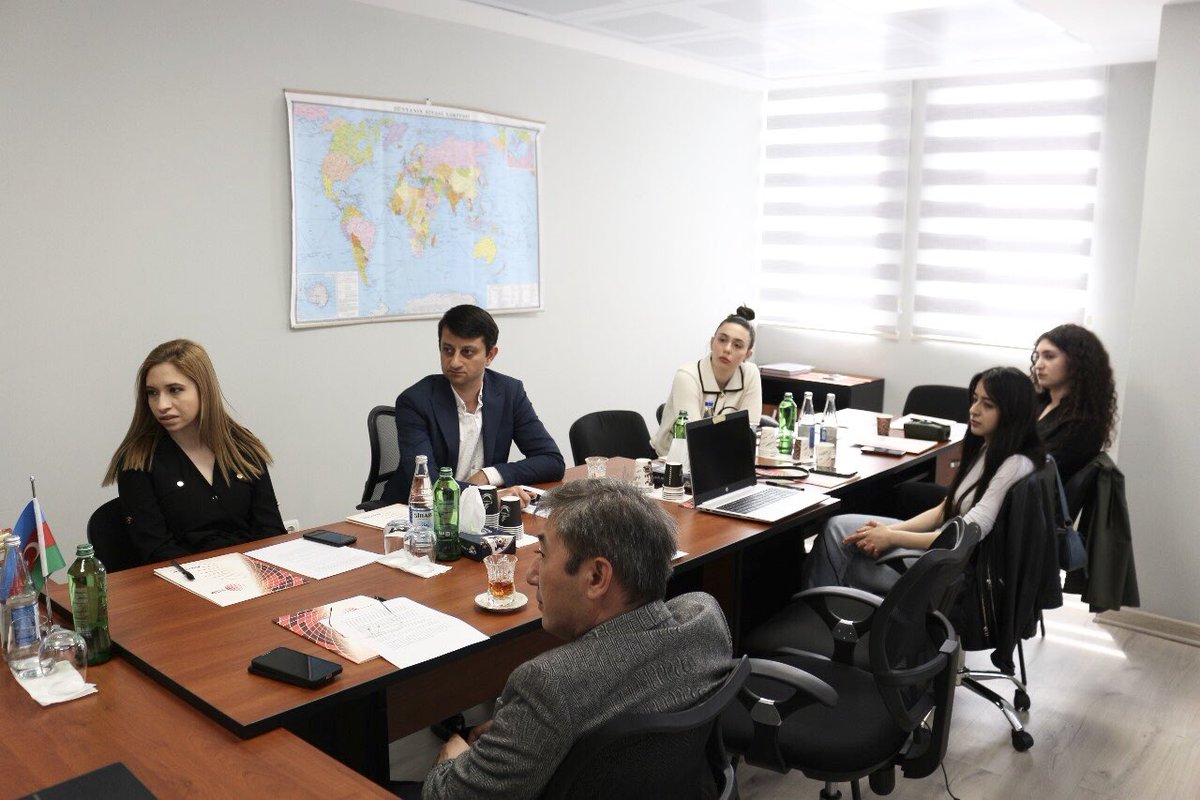 ✅В аналитическом центре <a href="/stemlabaz/">STEM Analytical Center- Think Tank</a> состоялась встреча с профессором Юлианом Кифу — известным румынским экспертом по международным отношениям, конфликтологии и вопросам безопасности в постсоветском пространстве.
stem-lab.az/article/v-anal…