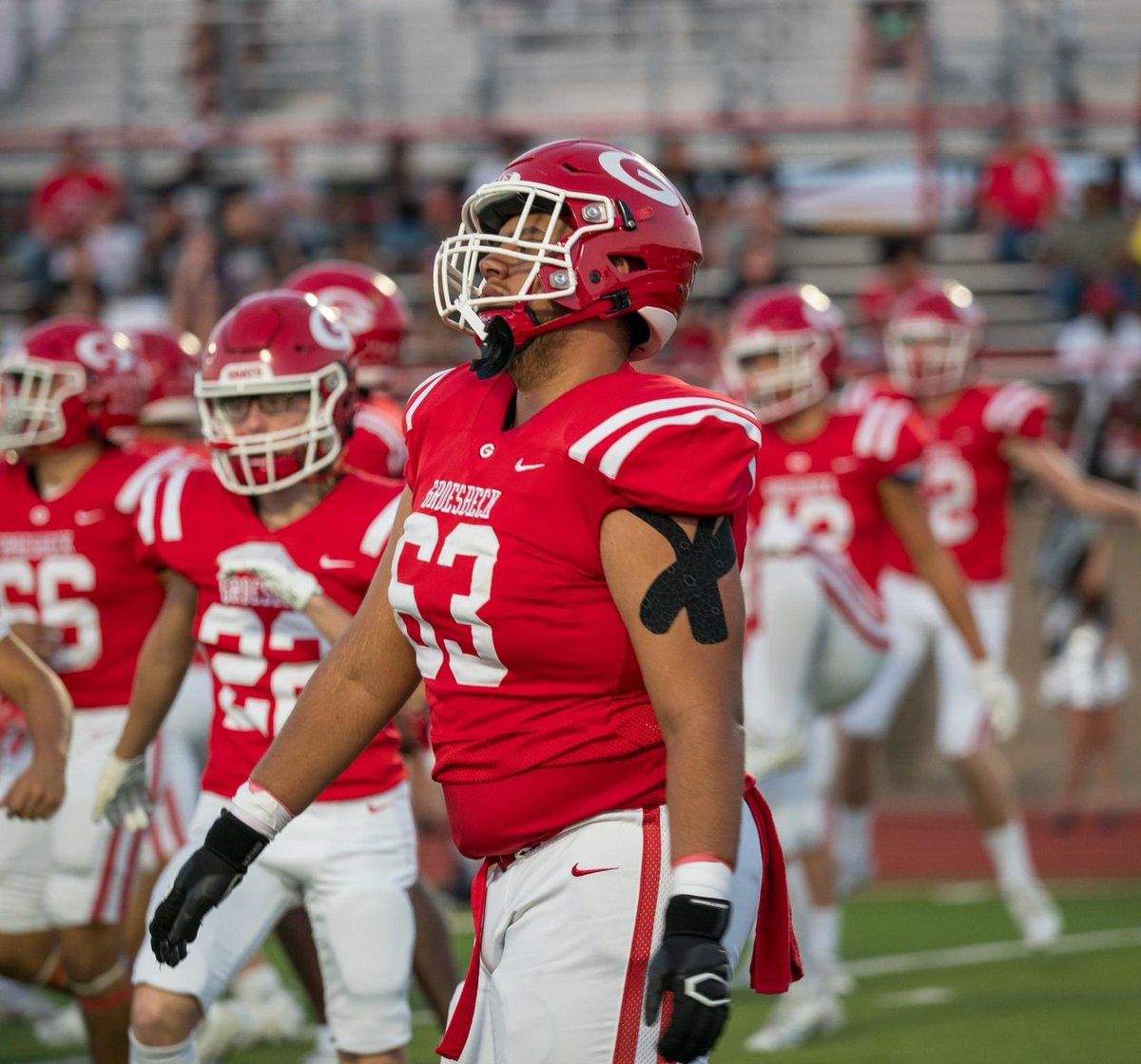 CoachQSelvera's tweet photo. After a lot of thought and prayer, I’ve decided to enter the transfer portal. 
4 Years eligibility + Red Shirt
6'3 300
IOL / Center &amp; Guard https://t.co/eoskODgO1m