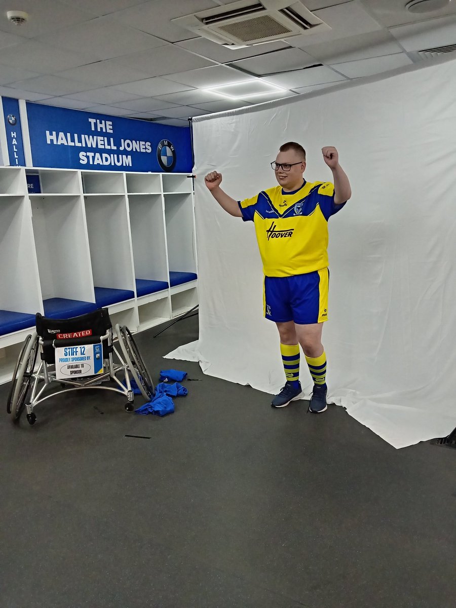 wiganchimp's tweet photo. Media day at @WarringtonRLFC  for the disability section of the club
Sam loves his ldsl team 💛💙💛💙 https://t.co/Xx5MFpuCTA