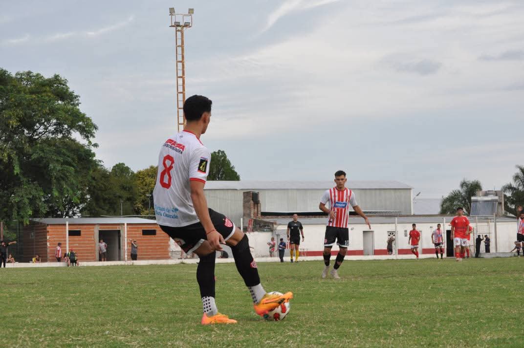 samirlescano1's tweet photo. ⚪️⚽️ https://t.co/i7VaclsGQZ