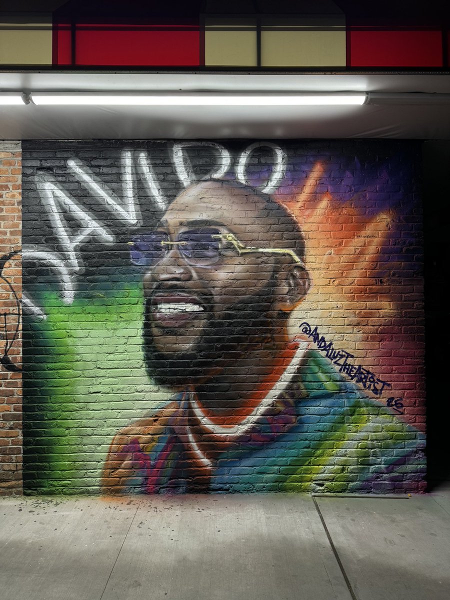 NYC 5️⃣ Mural 

Davido.lnk.to/NYC5IVEMural

🎨 <a href="/AndaluzArt/">Andaluz The Artist</a>