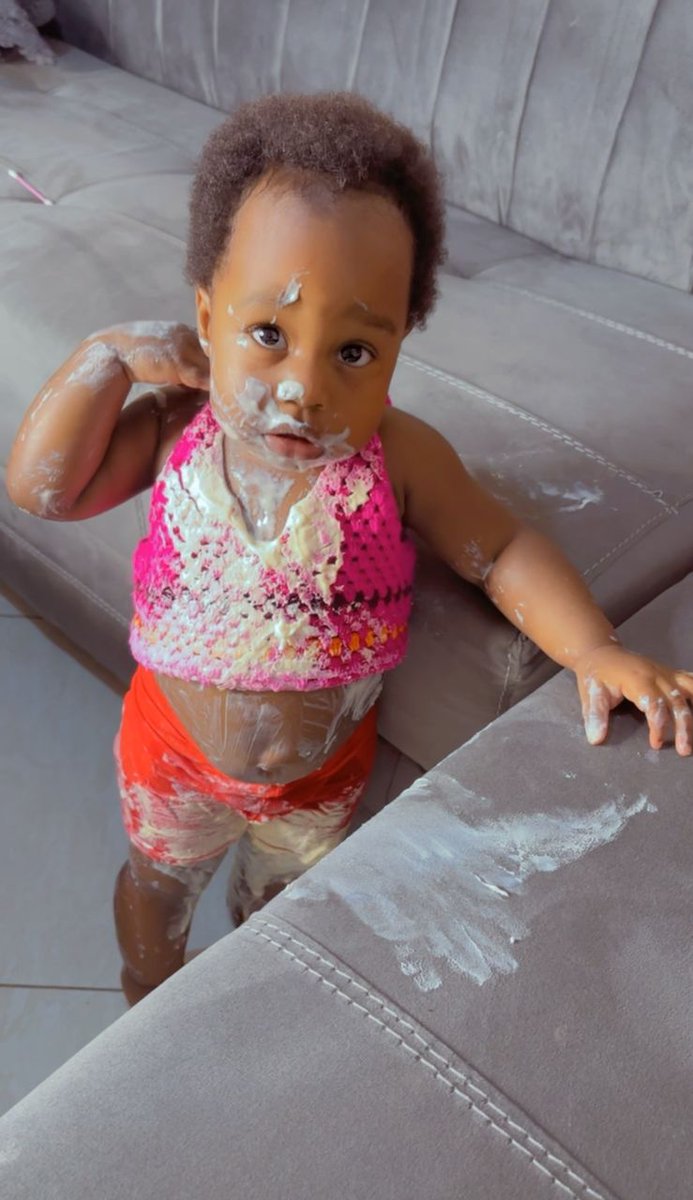 RainierDaniel's tweet photo. But who told  @jesadairy  we even need the spoon,? 🤣
This baby needs to be on any  billboard around the town. https://t.co/eXPwmxeKeu