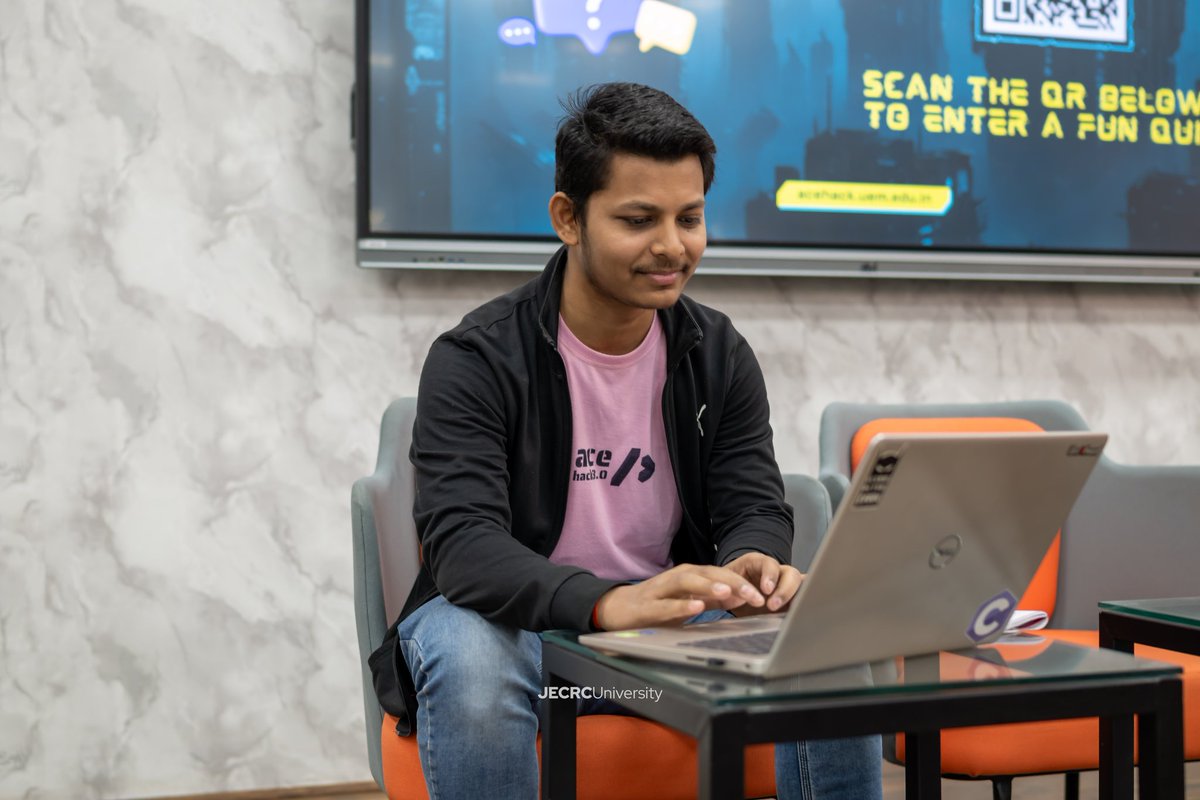 pulkitkrv's tweet photo. No Photos, Just Feelings

Oh, and if you're wondering why I barely have photos from the event:
“People who work more have fewer picture” (This line exists just to cheer me up 😭)
I swear I didn’t say anything to the media team… or did I? 😅
Still every moment’s in my heart.
7/8 https://t.co/3qD7YmHum1