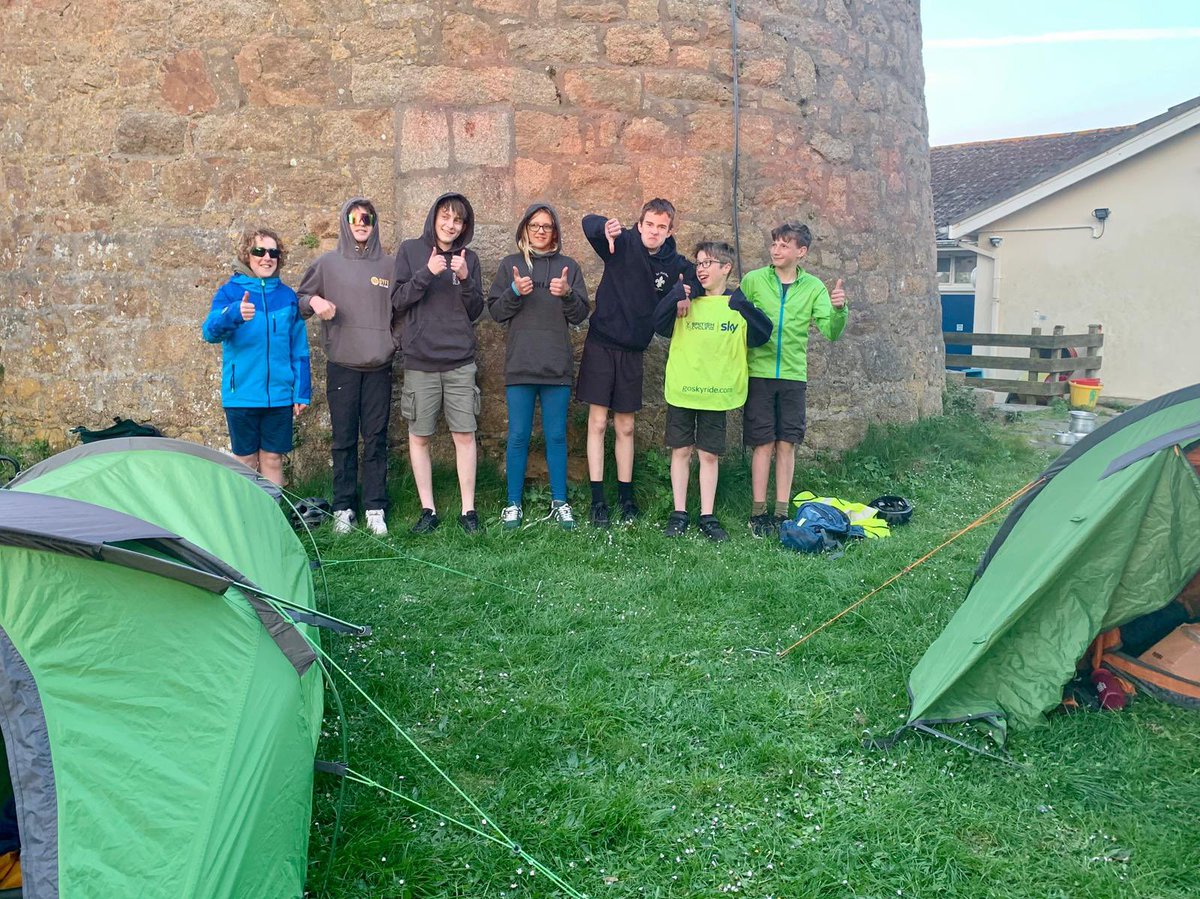 Watchetscouts's tweet image. Day 5 (Weds) our #ExplorerScouts completed their 3 day hike of the island, &amp;amp; overnight cycling expedition scouts returned, before a shopping visit in #StHellier &amp;amp; then beach time with #kayaking . #RNSeaScouts @MoorsAndCoastal @SomersetScouts @scouts